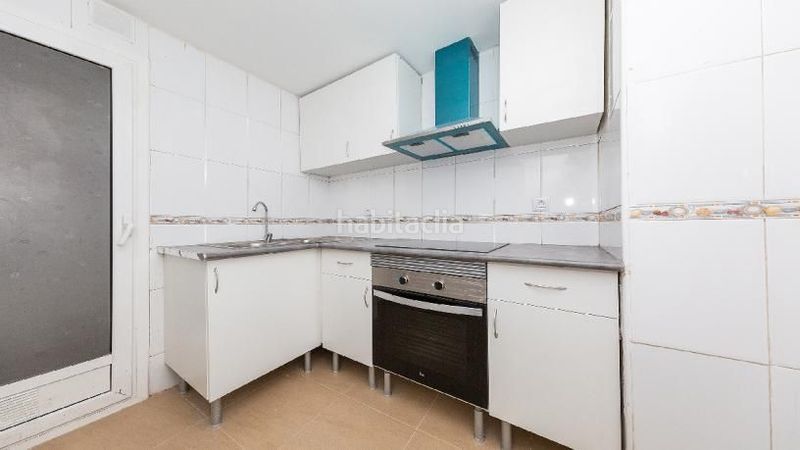Foto f9fba061-7456-46ad-b63a-b433d104de5e. Pis a Verdum Barcelona