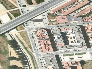 Chalet  Cl torrent de la font,22 esc:1 pl:-2 pt:01 badalon. Venta de garaje en badalona