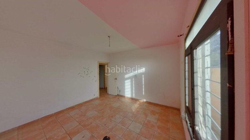 Foto 68b7bf6b-452b-41d4-a01a-11e313bc44fa. Pis a Els Pins Blanes
