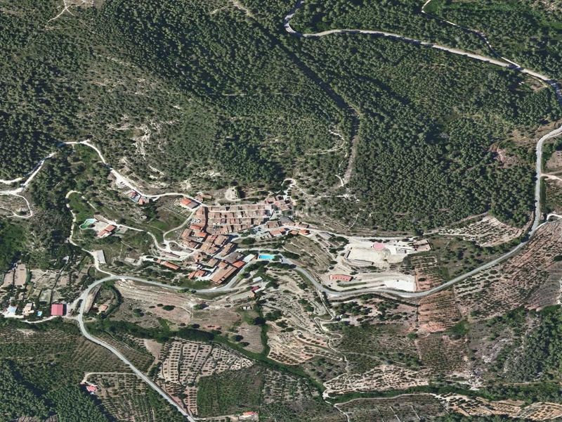 Foto 5e99533e-afe8-46a4-a7ab-efad9486c416. Casa adossada a Colldejou