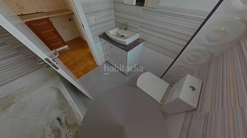 Foto c8bdef1b-ed2d-4648-b6de-886a84db2d32. Pis a Eixample Residencial Escala (L´)