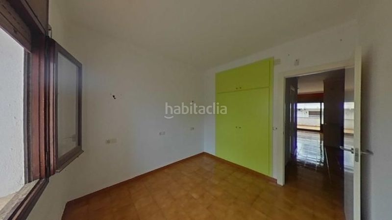 Foto e128d714-c182-4863-8a62-761e53185971. Pis a Eixample Residencial Escala (L´)