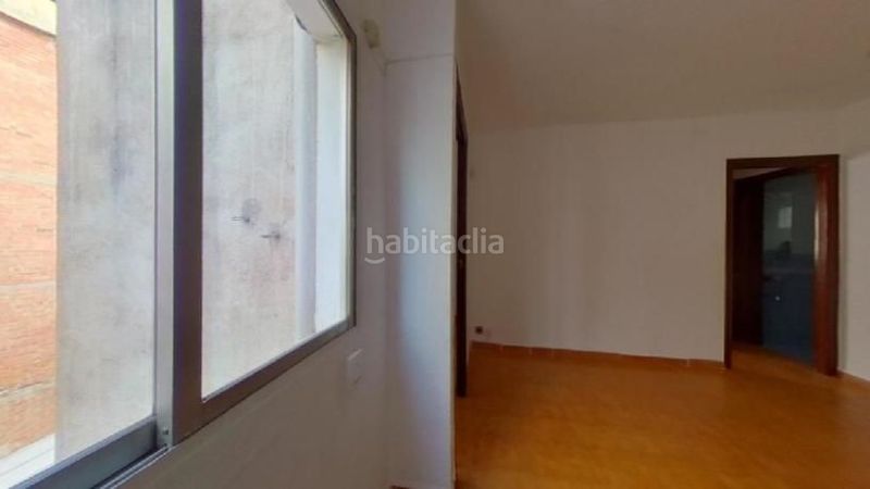Foto afbe7a1e-4d8e-4f18-bc5e-97fc206155a7. Pis a Verdum Barcelona
