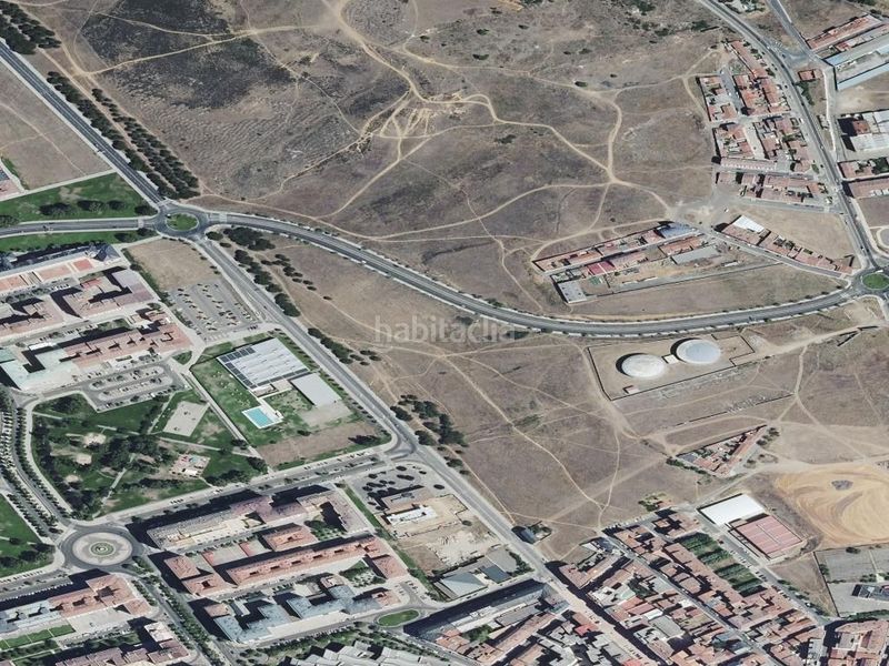 Foto ac7c3bf9-df9e-4034-8e28-a83ea1715d97. Terreny residencial a San Esteban León