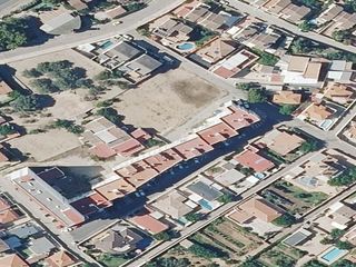 Casa adossada a calle Salinas Xr