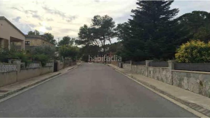 Foto d7e0eef9-21cc-4a86-b248-edfbc1c56eb0. Casa adossada a Fonollosa