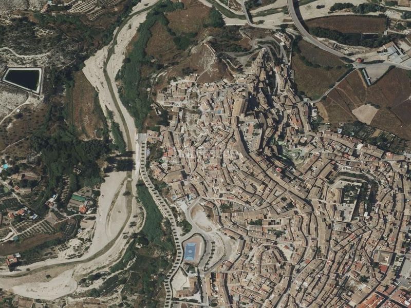 Foto aab0590b-faf0-4427-b3a6-f679fee5d2a9. Casa a Cehegín