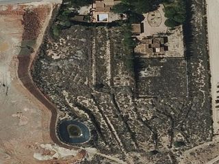 Wohngrundstück  Agost. Crédito con lote de 3 inmuebles en agost, alicante