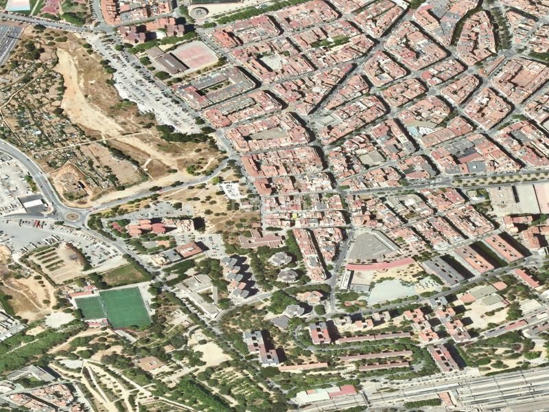 Foto f645572c-1520-4cbc-839f-af26c9ee9a97. Pis a Centre Esplugues de Llobregat