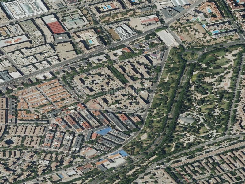 Foto b61ae274-e0d5-4937-b1cd-6dbd34d1714c. Pis a Simancas Madrid