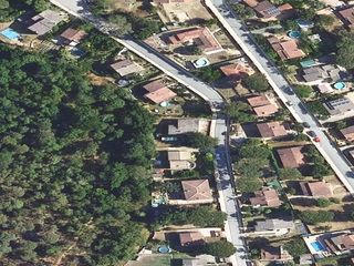 Pis  Calle dalia. Piso en cl dalia ur la canyera en llagostera, girona