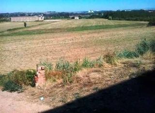 Terreno residenziale  Calle casagualda/escoles ua 61 s/n finca 7. Terreno en venta en lleida
