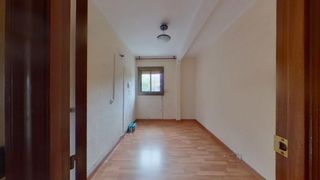 Pis  Calle jerez de la frontera. Piso en venta en badalona