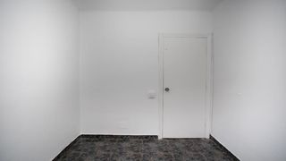 Appartement  Calle angel guimera. Piso en venta en salt