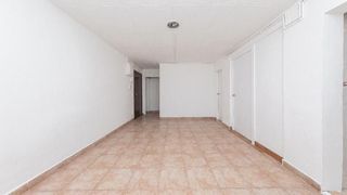 Pis  Plaza blocs de la florida. Piso en venta en hospitalet de llobregat l