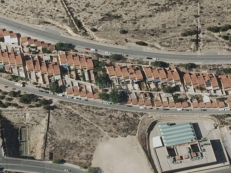Foto 15363a44-02d1-4f13-9290-c9d53138a22a. Casa in San Crispín-Huerta Nueva-Estación Elda