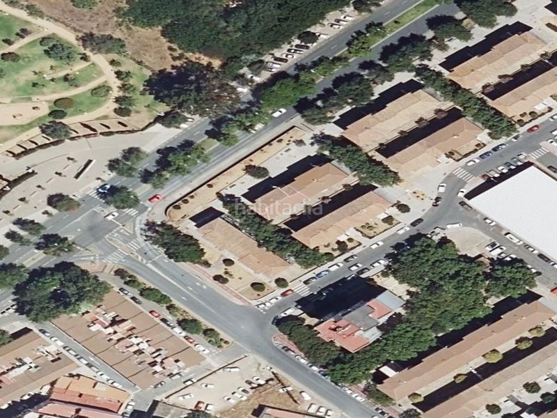 Foto a95390ee-02c9-4804-bff0-8d3d1e2d98f5. Pis a La Hispanidad - Verdeluz Huelva