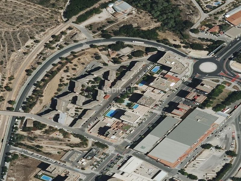 Foto b6180688-6ccc-4c2c-bacf-74054a9223c6. Pis a Zona Nord Alcoi