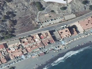 Pis  Real km 33. Venta de piso en real, polopos granada