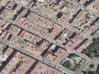 Casa  46100. Venta de casa en burjassot valencia