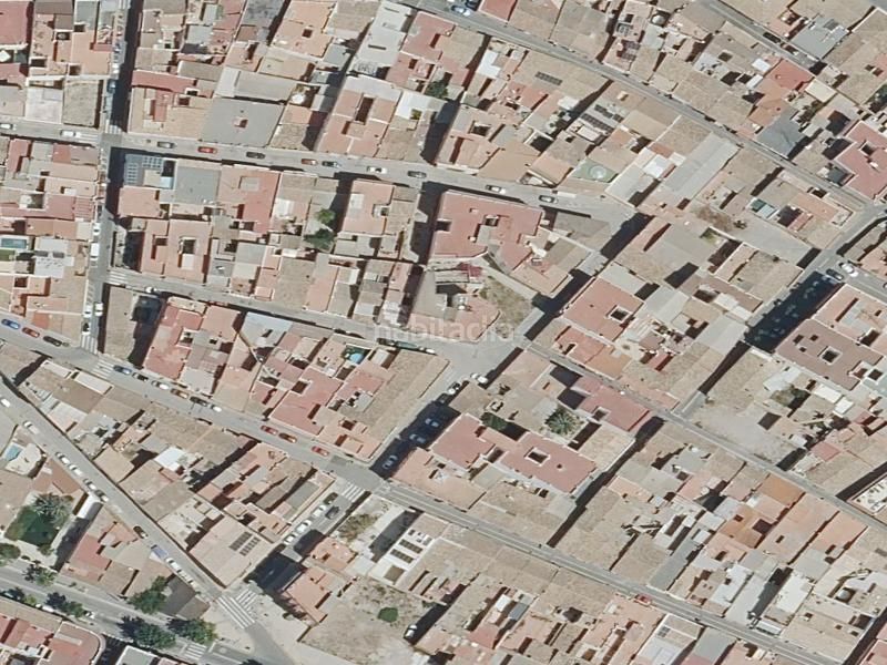 Foto d0d2f844-b738-4668-80ef-d1f16c6358c7. Casa a El Carmen Manises