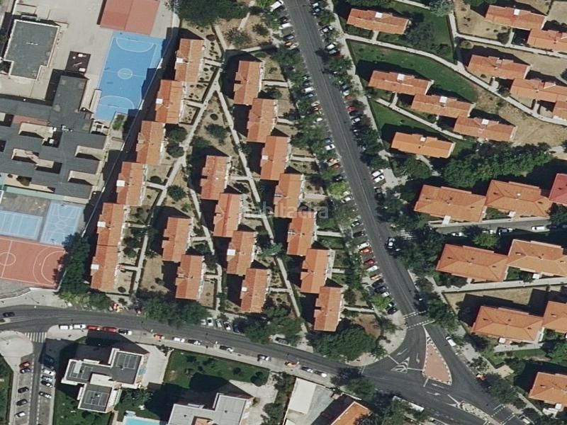 Foto 0dd90c1d-93cb-46e4-b15f-3df4fd17d899. Casa a Las Águilas Madrid