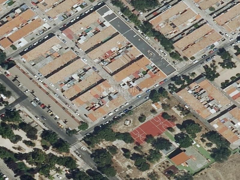 Foto fdbba56f-a5b1-4f93-8b8c-6584bf21b1f4. Casa a Entrevías Madrid