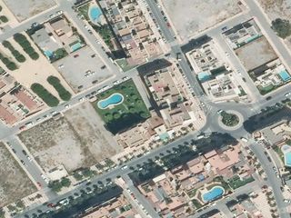 Chalet  De los parrales 121. Venta de garaje en de los parrales, roquetas de mar almería