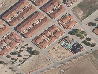 Casa a CL. CAMPOAMOR 31 Planta Baja