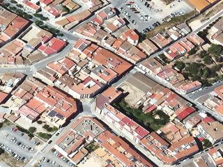 Geschäftsraum  Cl s felix. Inmueble en venta en constantí