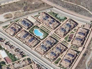 Flat  Rd del generalife,2 esc:5 pl:0 pt:07 vera (almerí. Inmueble en venta en vera