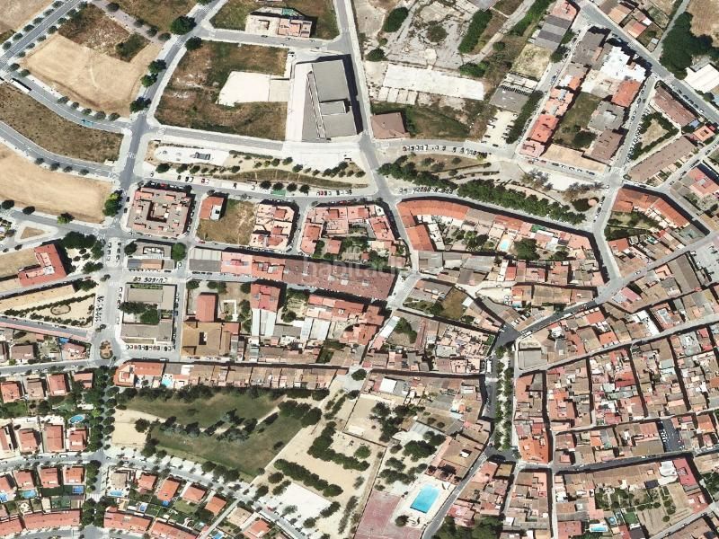 Foto 0d1ec981-7ad4-4bc6-b23e-8c4e8261e7c1. Piso duplex en larboç en Arboç (L´)