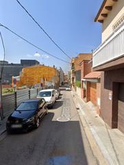 Semi detached house in Centre