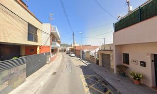 Casa adossada a Sant Vicenç dels Horts