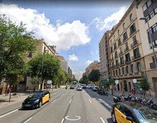 Aparcament cotxe a Dreta de l´Eixample