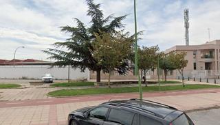 Edificio in Villafría - La Ventilla - Castañares