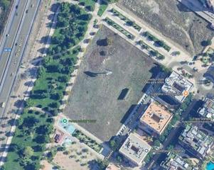 Terreno residencial en Parque Lagos