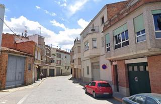 Casa adossada a Torres de Segre