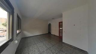 Piso en Llefià