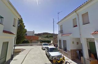Casa adossada a Benalúa