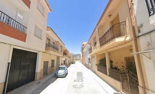 Casa adossada a Pozo Alcón