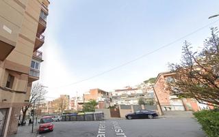 Attique à Singuerlín