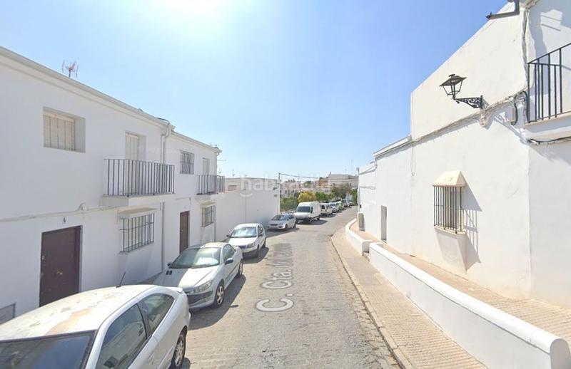 Foto 6afd46a4-6b09-4fc6-a8f5-9d5151eb4c93. Casa adosada en Osuna