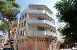 Local Comercial a Cala Millor. Venta de local en son servera