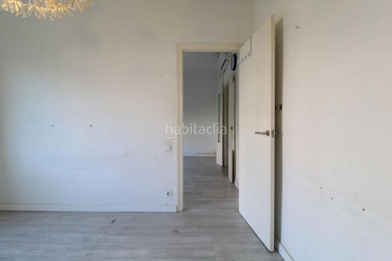 Foto 03512fd9-6895-44dd-9518-d69003b05646. Piso  en venta en plaça espanya gran via en Font de la Guatlla Barcelona