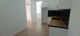 Appartement  Melcior de palau. Piso en venta para inversores en sants carrer melcior de palau