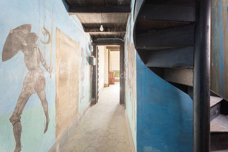 Foto 1900c976-5e2e-4158-a259-3f2fd7fc34bd. Ático exclusivo ático dúplex en eixample amplias terrazas a reformar en Barcelona