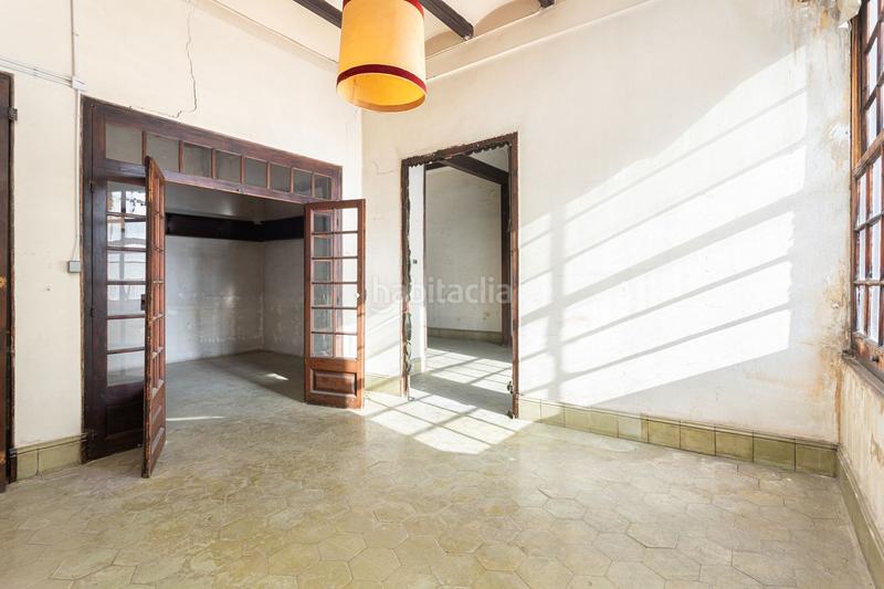 Foto 60b645ec-dcb4-4bf1-b7c7-5bb9d5385b95. Ático exclusivo ático dúplex en eixample amplias terrazas a reformar en Barcelona