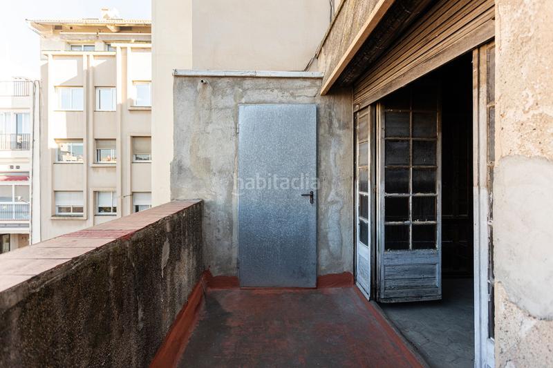 Foto b3bc3f89-07a5-452a-bea2-0b51c1a07b04. Ático exclusivo ático dúplex en eixample amplias terrazas a reformar en Barcelona