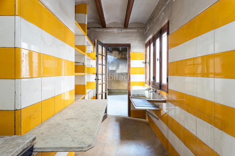 Foto c70cd51c-3a48-4a80-b23f-ef75d585961c. Ático exclusivo ático dúplex en eixample amplias terrazas a reformar en Barcelona